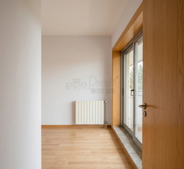 Apartamento T2 para Venda em Paranhos Foto 4
