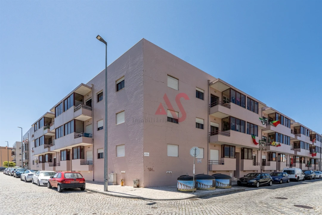Apartamento T2 para Venda em Vila do Conde Foto 12
