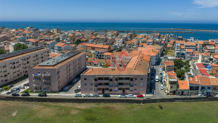 Apartamento T2 para Venda em Vila do Conde Foto 16