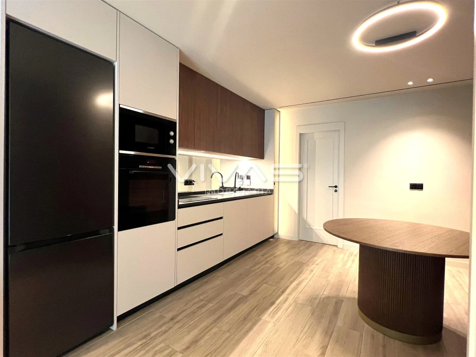 Apartamento T1 para Arrendamento em São Vicente (Braga) Foto 3
