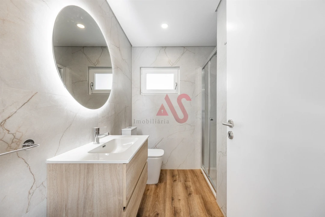 Apartamento T2 para Venda em Caldas de Vizela (São Miguel e São João) Foto 4