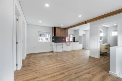 Apartamento T2 para Venda em Caldas de Vizela (São Miguel e São João)