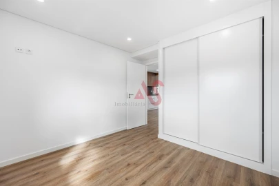 Apartamento T2 para Venda em Caldas de Vizela (São Miguel e São João)
