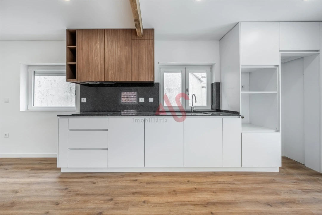 Apartamento T2 para Venda em Caldas de Vizela (São Miguel e São João) Foto 3