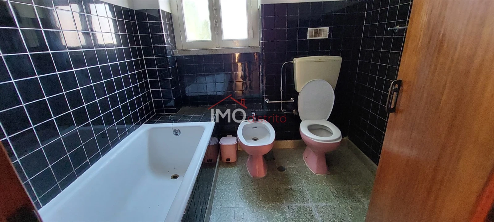 Moradia T8 para Venda em Sé e São Lourenço Foto 25