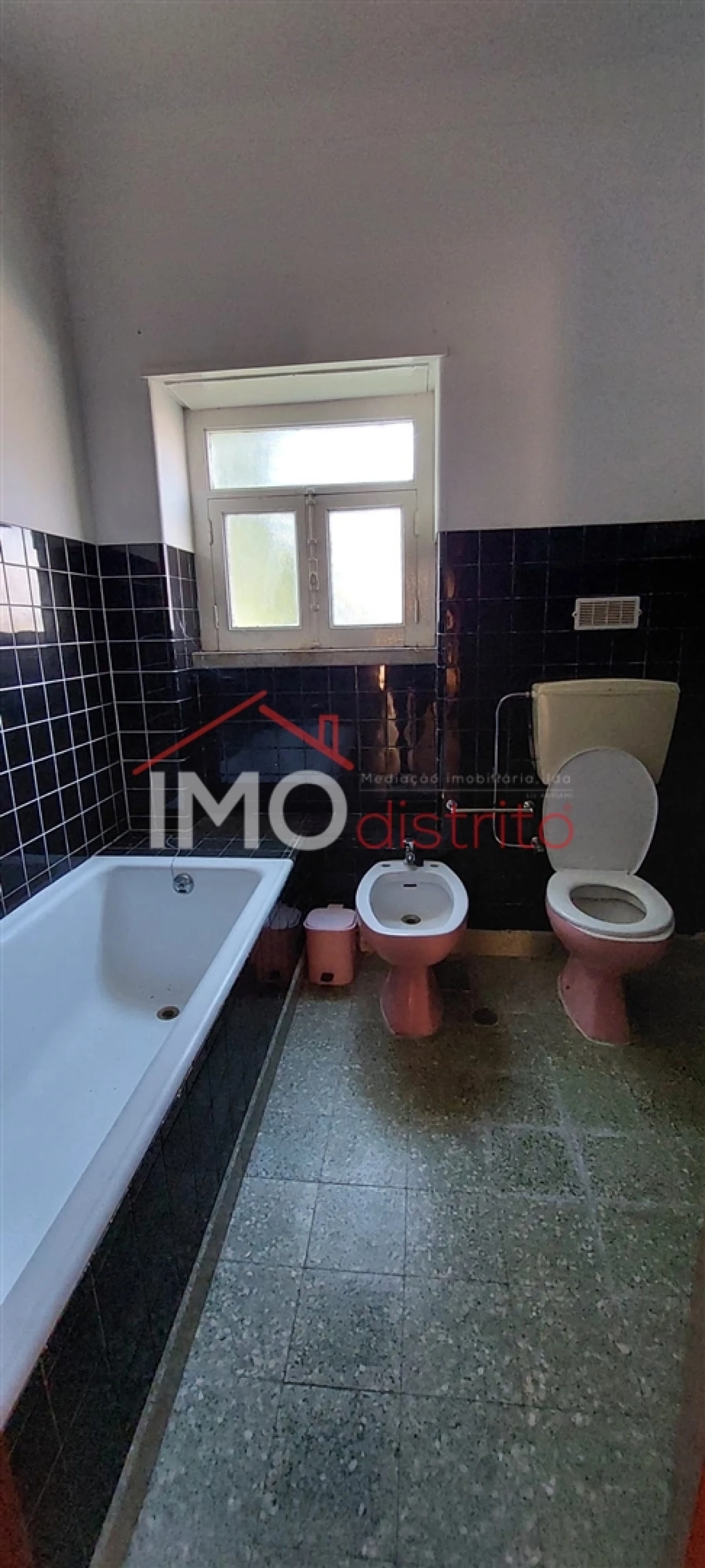 Moradia T8 para Venda em Sé e São Lourenço Foto 23