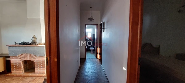 Moradia T8 para Venda em Sé e São Lourenço