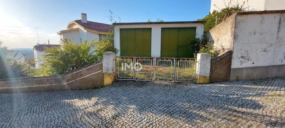 Moradia T8 para Venda em Sé e São Lourenço Foto 43