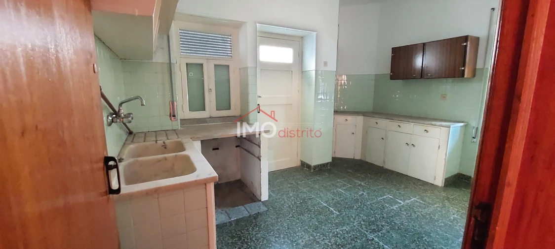 Moradia T8 para Venda em Sé e São Lourenço Foto 34