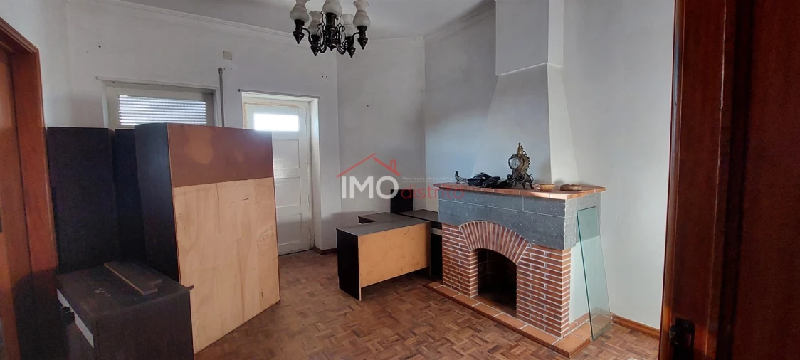 Moradia T8 para Venda em Sé e São Lourenço Foto 13