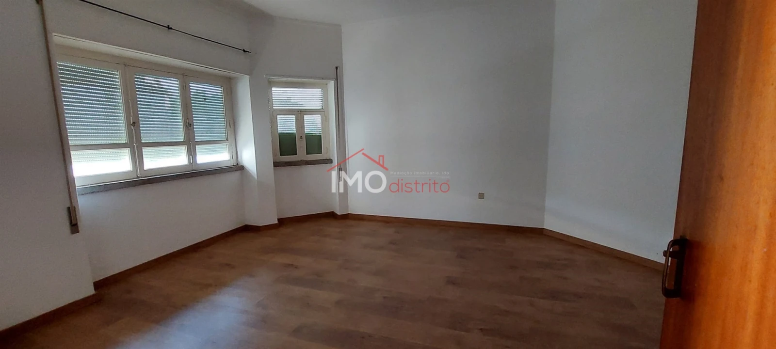 Moradia T8 para Venda em Sé e São Lourenço Foto 33