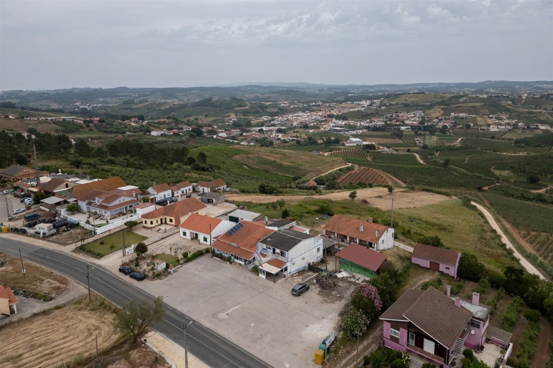 Moradia T4 para Venda em Painho e Figueiros Foto 50