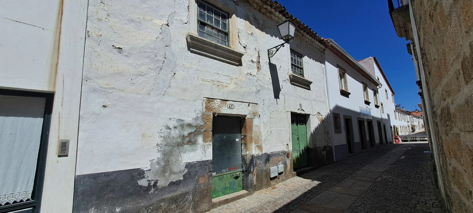 Moradia T3 para Venda em Miranda do Douro Foto 14