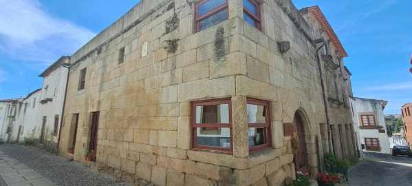 Moradia T3 para Venda em Miranda do Douro
