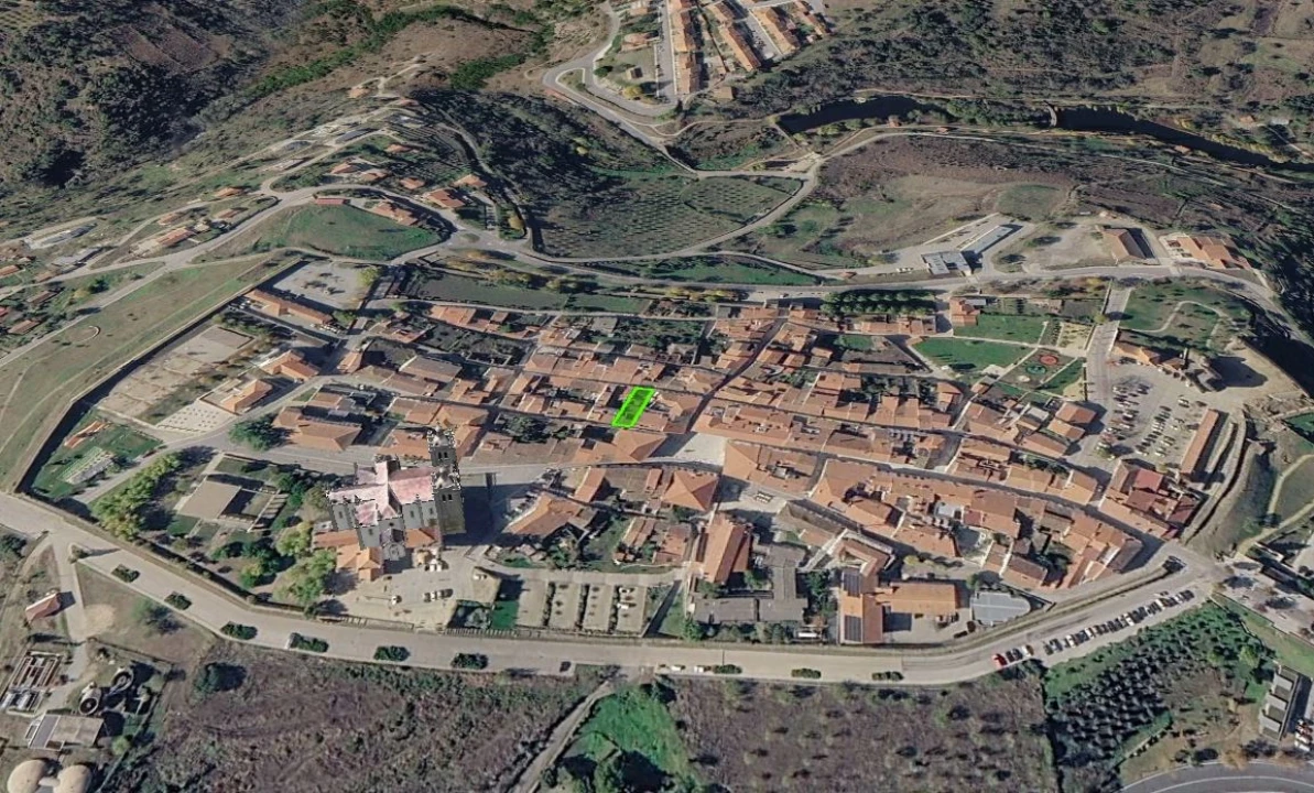 Moradia T3 para Venda em Miranda do Douro Foto 5