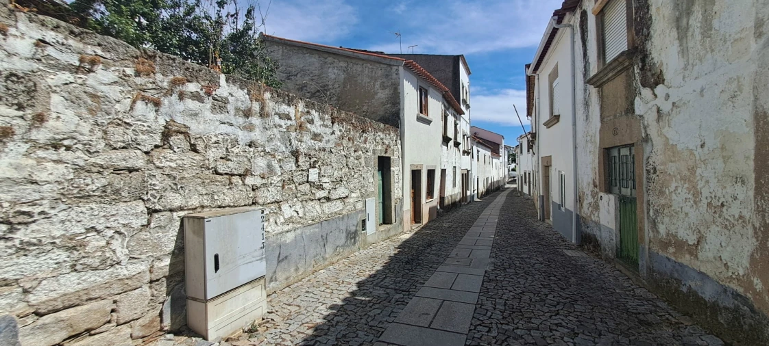 Moradia T3 para Venda em Miranda do Douro Foto 20