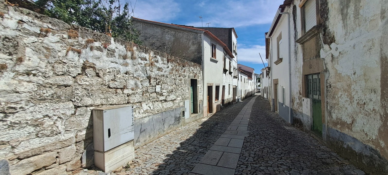 Moradia T3 para Venda em Miranda do Douro Foto 20