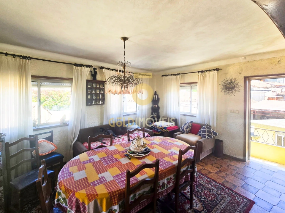 Moradia T2 para Venda em O. Azeméis, Riba-Ul, Ul, Macinhata Seixa, Madail Foto 4