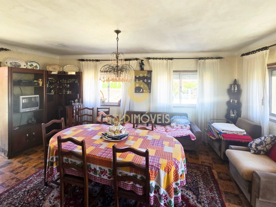 Moradia T2 para Venda em O. Azeméis, Riba-Ul, Ul, Macinhata Seixa, Madail Foto 3