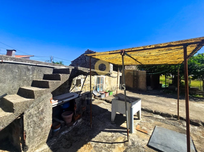 Moradia T2 para Venda em O. Azeméis, Riba-Ul, Ul, Macinhata Seixa, Madail Foto 24