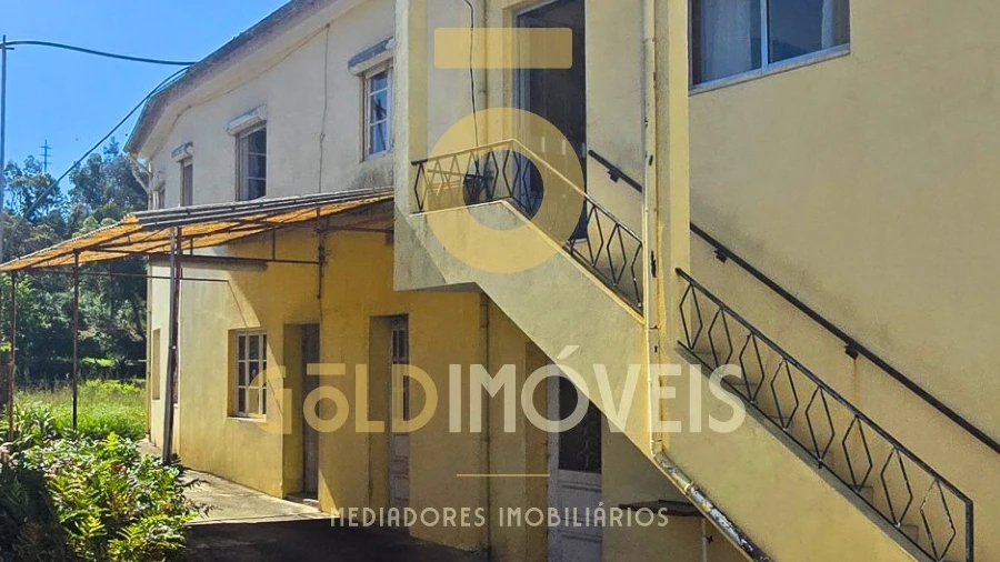Moradia T2 para Venda em O. Azeméis, Riba-Ul, Ul, Macinhata Seixa, Madail