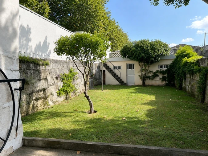 Moradia T5 para Venda em Aldoar, Foz do Douro e Nevogilde Foto 3
