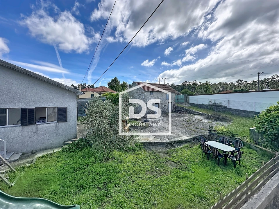 Moradia T6 para Venda em São Cipriano e Vil de Souto Foto 52