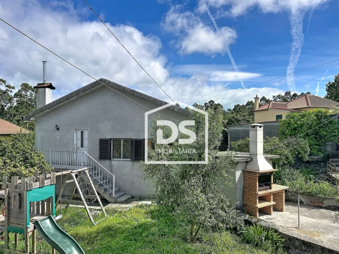 Moradia T6 para Venda em São Cipriano e Vil de Souto Foto 50