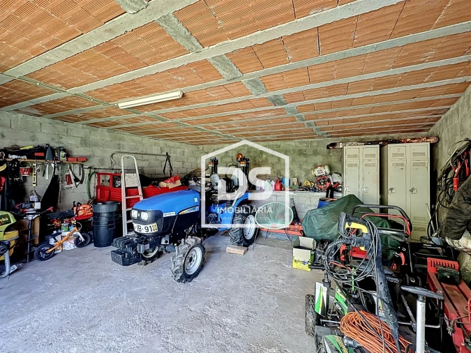 Moradia T6 para Venda em São Cipriano e Vil de Souto Foto 60