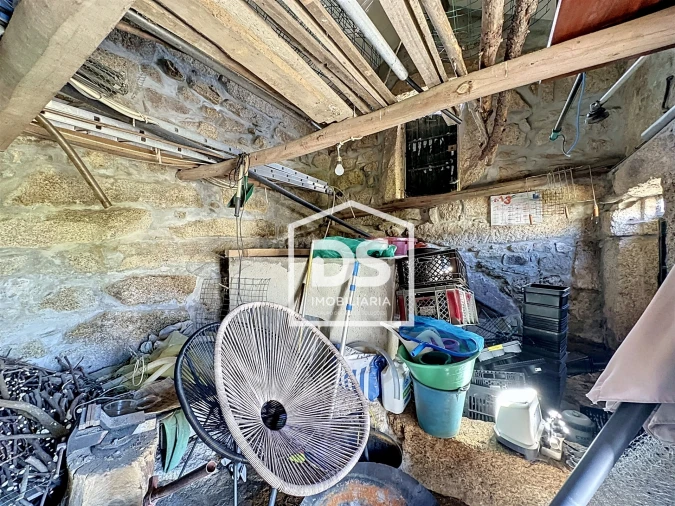 Moradia T6 para Venda em São Cipriano e Vil de Souto Foto 19