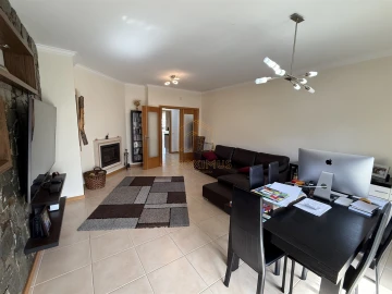 Apartamento T3 para Venda em Tavarede