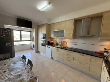 Apartamento T3 para Venda em Tavarede