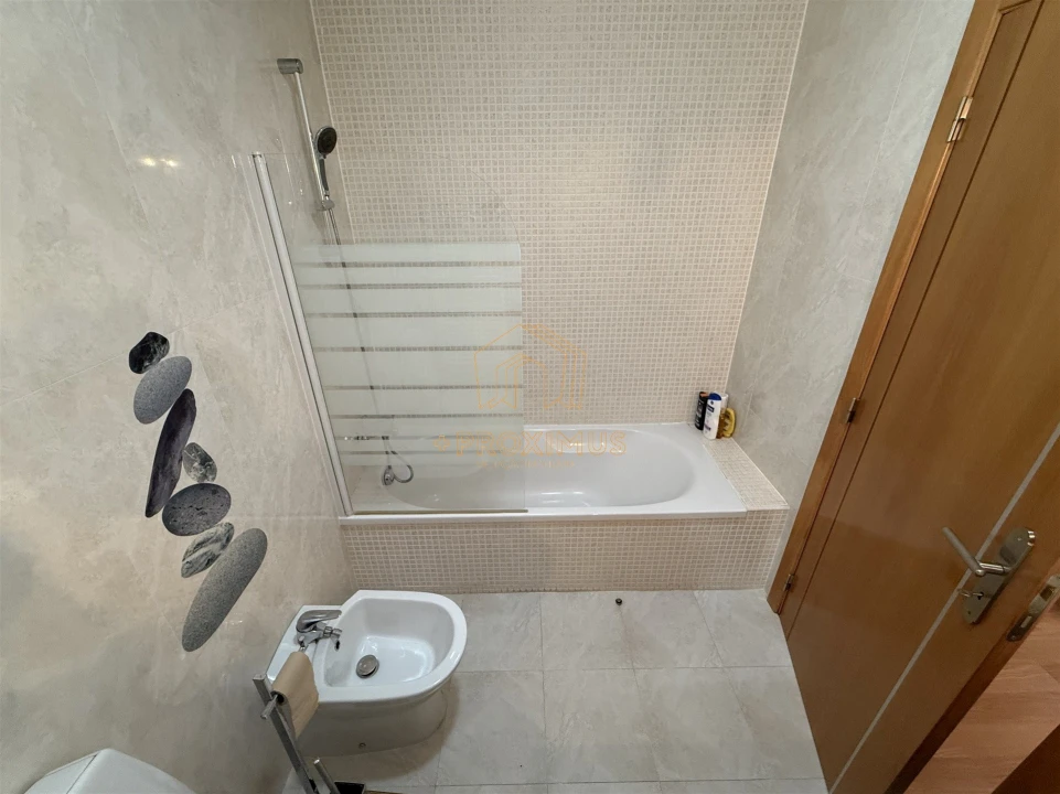 Apartamento T3 para Venda em Tavarede Foto 31
