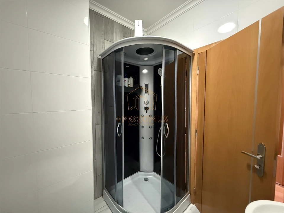 Apartamento T3 para Venda em Tavarede Foto 36