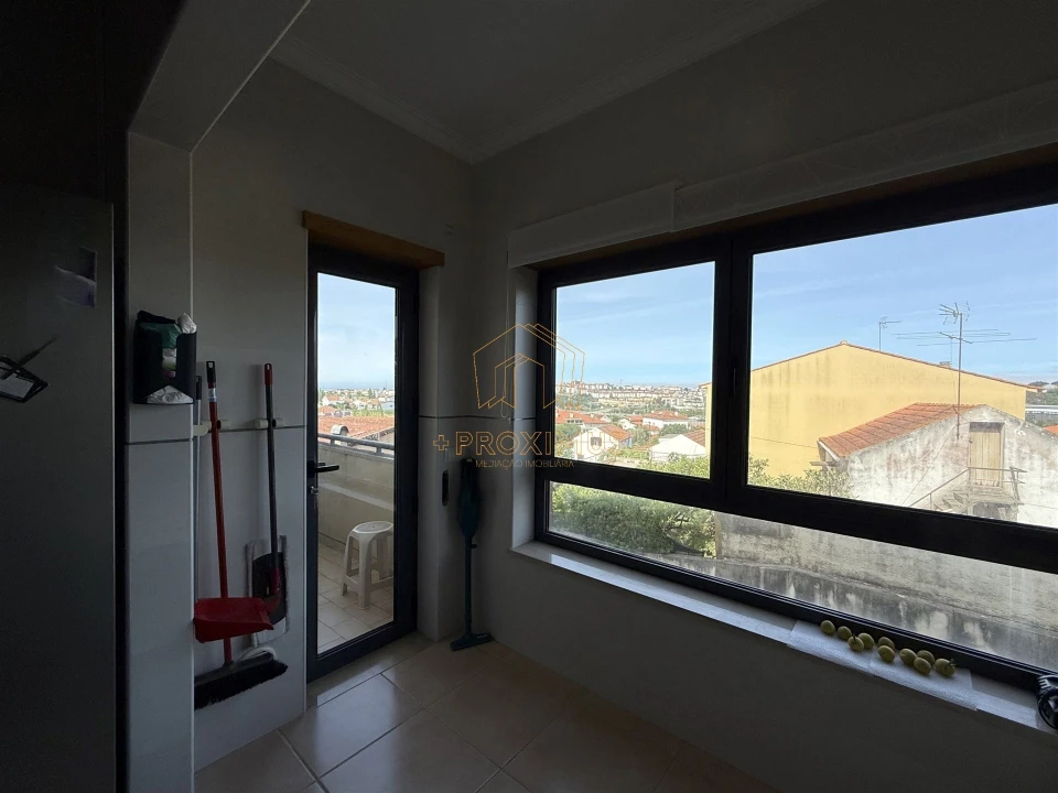 Apartamento T3 para Venda em Tavarede Foto 17