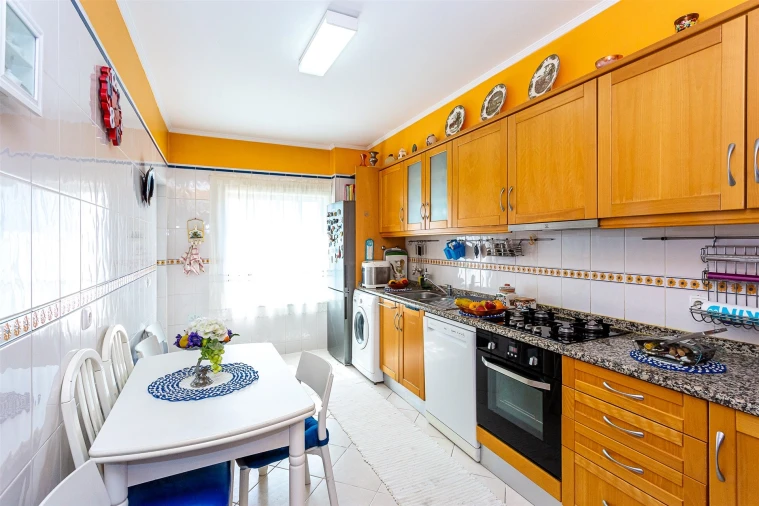 Apartamento T3 para Venda em Tavira (Santa Maria e Santiago) Foto 3