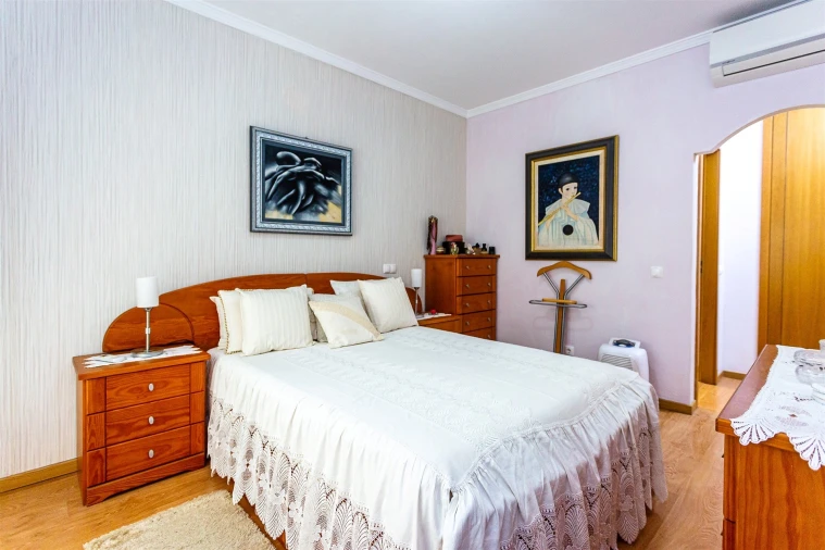 Apartamento T3 para Venda em Tavira (Santa Maria e Santiago) Foto 4