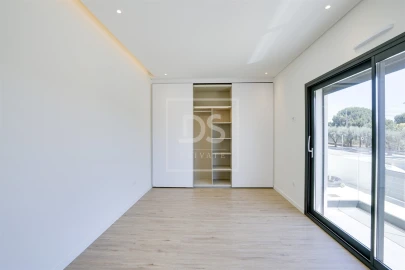 Moradia T4 para Venda em Aveiras de Cima
