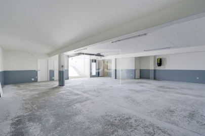 Moradia T4 para Venda em Aveiras de Cima