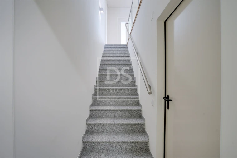 Moradia T4 para Venda em Aveiras de Cima Foto 42