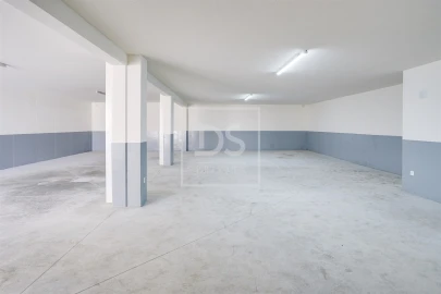 Moradia T4 para Venda em Aveiras de Cima