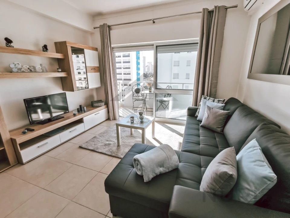 Apartamento T1 para Arrendamento férias em Portimão Foto 3