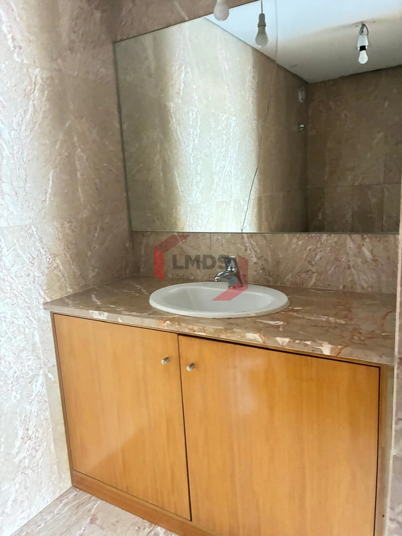 Apartamento T5 para Venda em Paranhos Foto 7