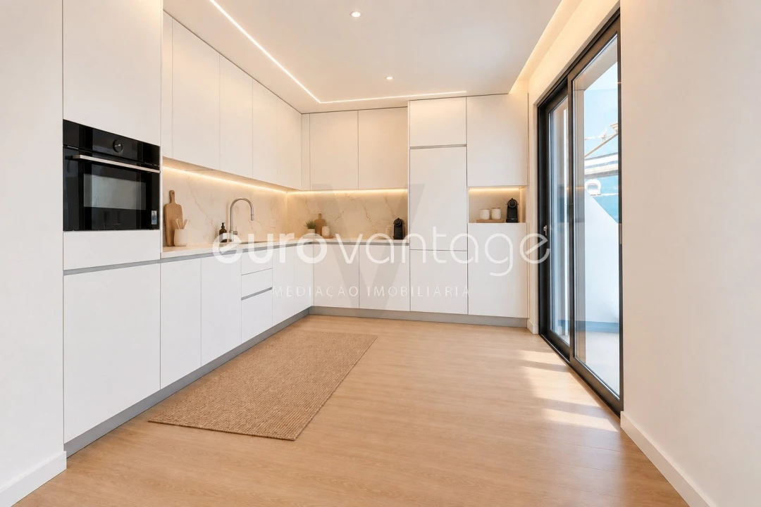 Apartamento T1 para Venda em Nazare Foto 5
