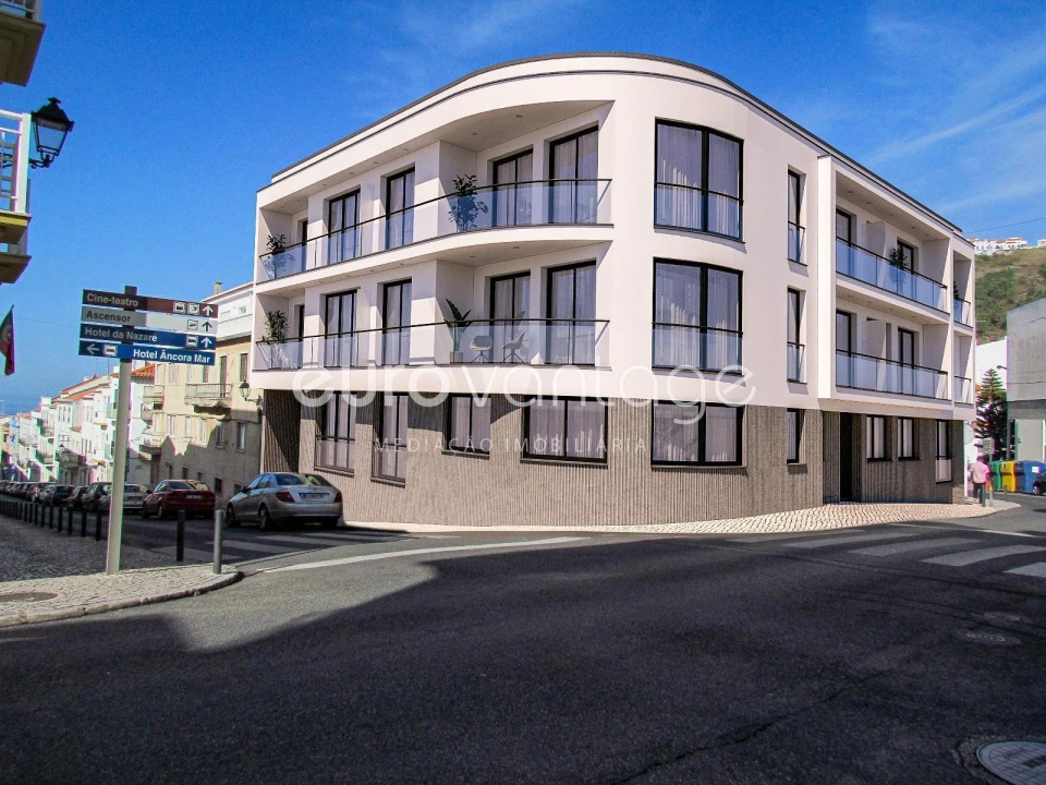 Apartamento T2 para Venda em Nazare Foto 3