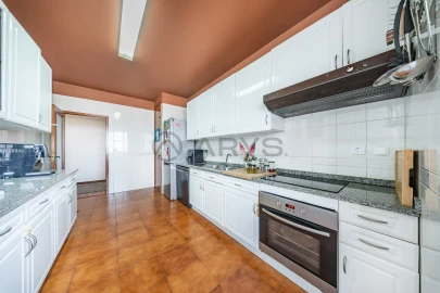 Apartamento T3 para Venda em São Vicente (Braga)