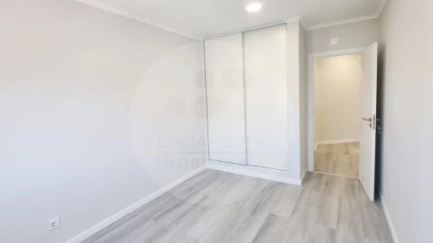 Apartamento T4 para Venda em Amora