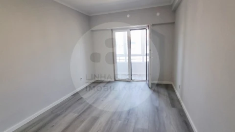 Apartamento T4 para Venda em Amora