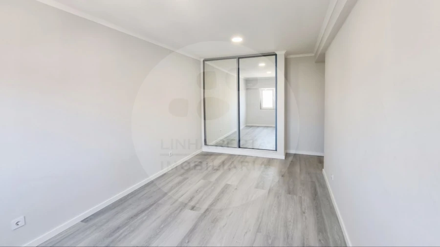 Apartamento T4 para Venda em Amora Foto 15