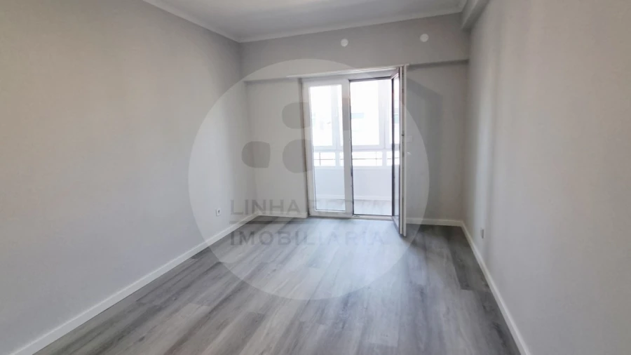 Apartamento T4 para Venda em Amora Foto 20